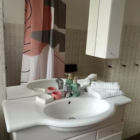 Forti Genova-free Parking Castellaccio Appartement *